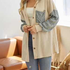 Beige/Grey Paisley Patterned Button-Up